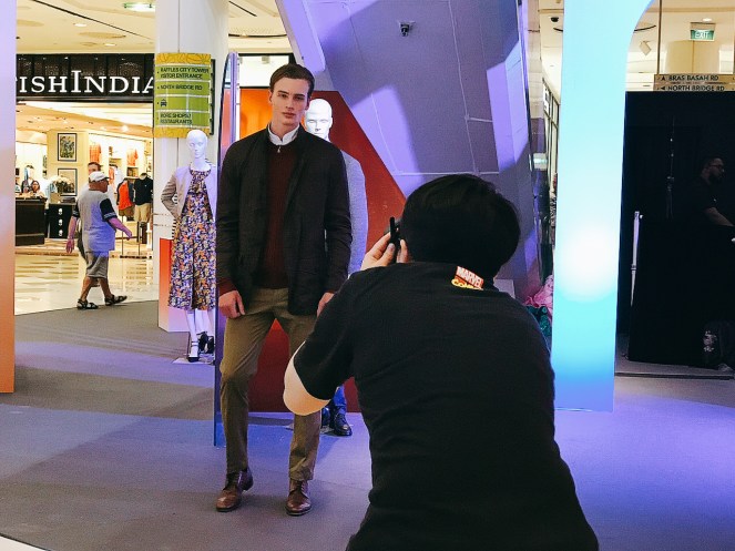 Raffles City Into The Lens Spring Summer 2017 (9)