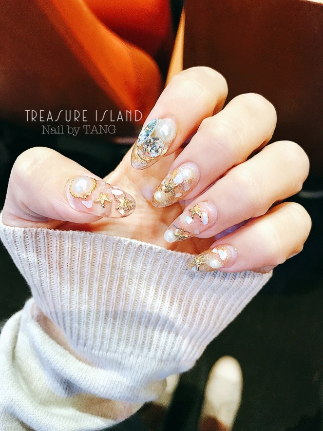 Nail by TANG Treasure Island Acrylic Extension Gel Seashell Starfish Diamond Nails (1)